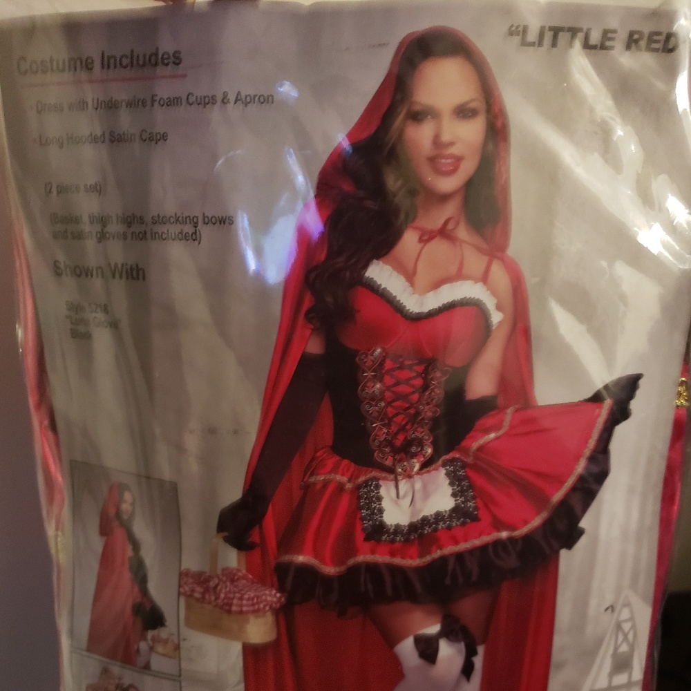 Lil red riding hood costume